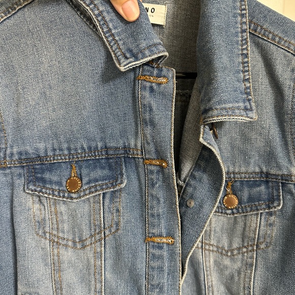 Denim jacket - Picture 4 of 8